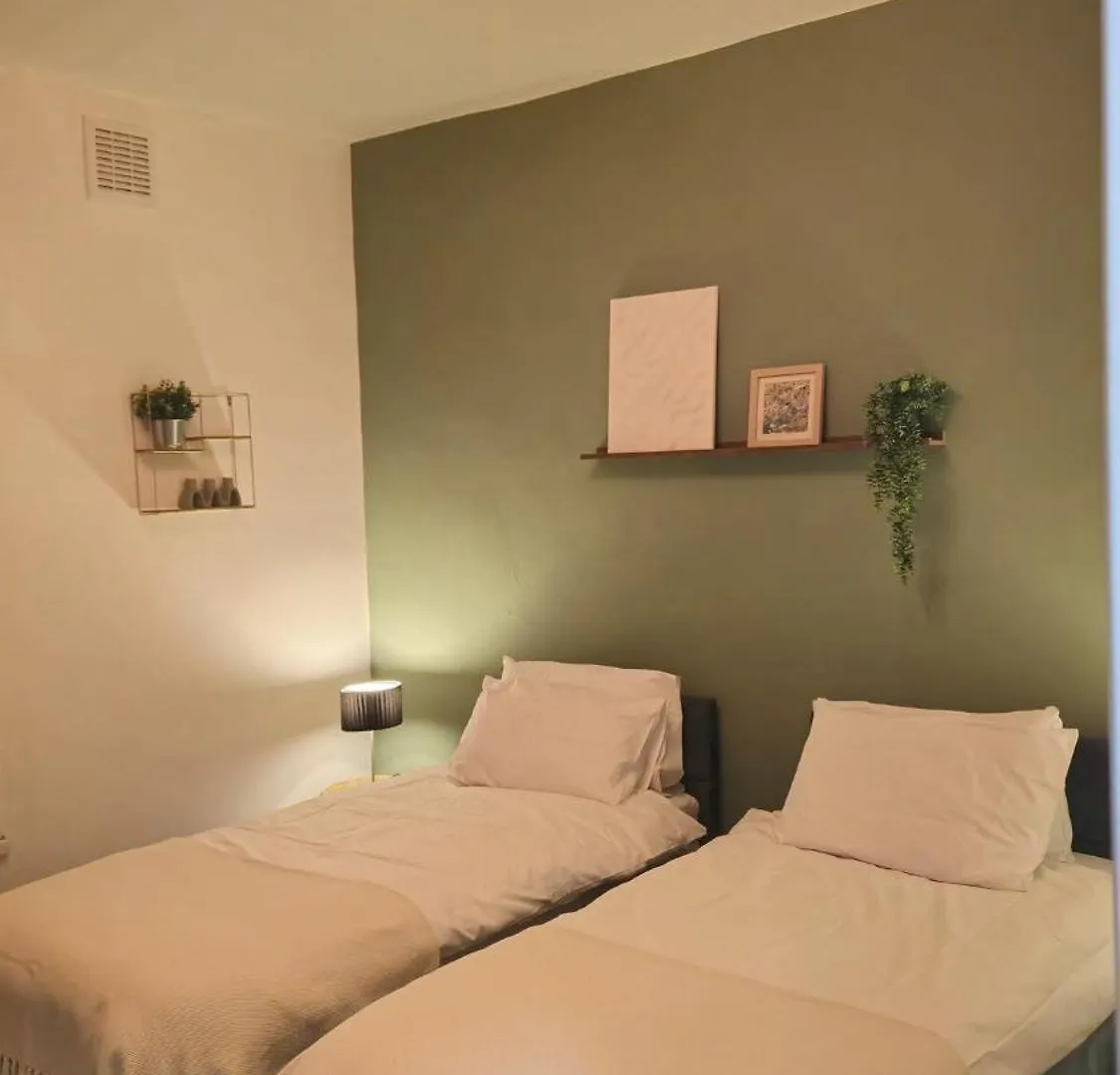Hébergement de vacances Cosy 3 Bedroom, 5 Bed House! Leeds  Royaume-Uni